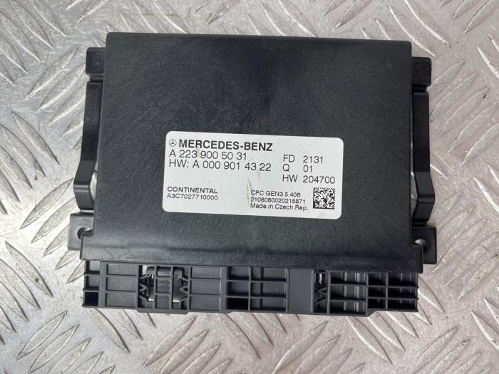 Automatic gearbox computer from a Mercedes-Benz C (W206) C-200 2.0 EQ Boost 4-Matic 2022