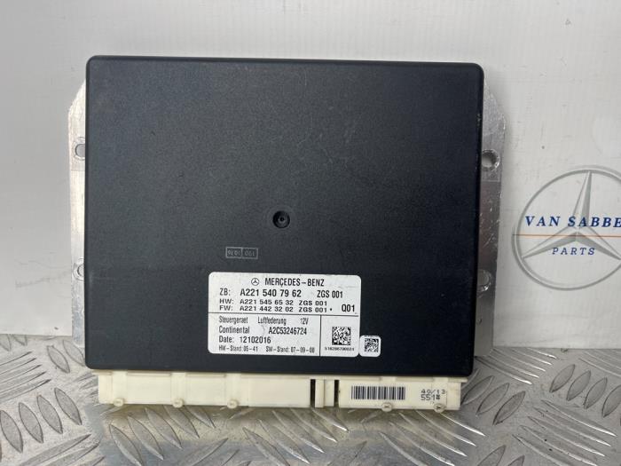 Begagnade Luftfjädringsmodul Mercedes S (W221) 3.0 S-320 CDI 24V Pris € 75,00 Marginaltabell erbjuds av van Sabben Parts