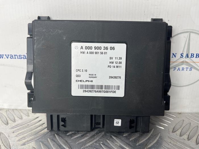 Begagnade PDC-modul Mercedes A (W176) 2.2 A-220 CDI 16V Pris € 40,00 Marginaltabell erbjuds av van Sabben Parts