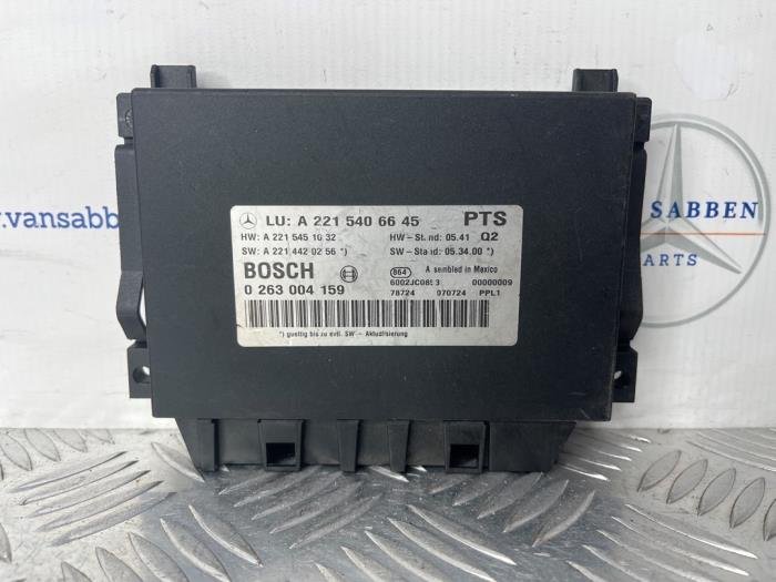 Begagnade PDC-modul Mercedes S (W221) 5.5 S-550 32V Pris € 125,00 Marginaltabell erbjuds av van Sabben Parts