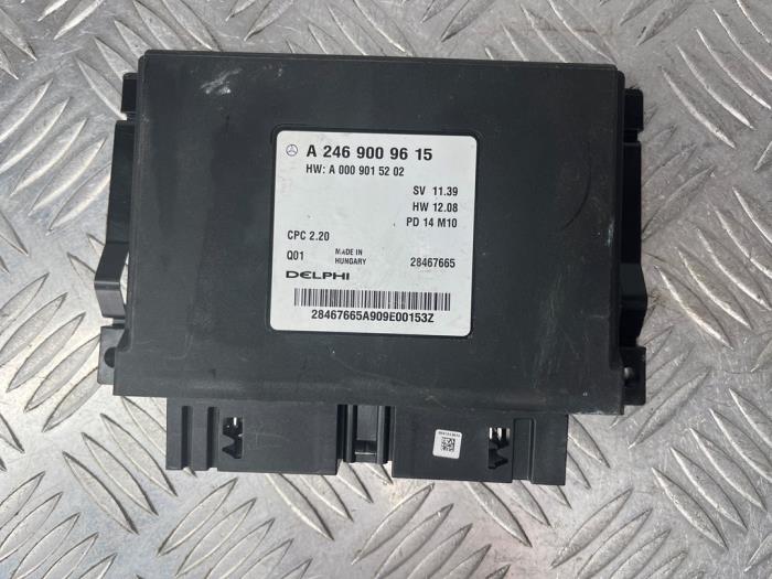 Automatic gearbox computer from a Mercedes-Benz A (W176) 1.5 A-180 CDI, A-180d 16V 2016