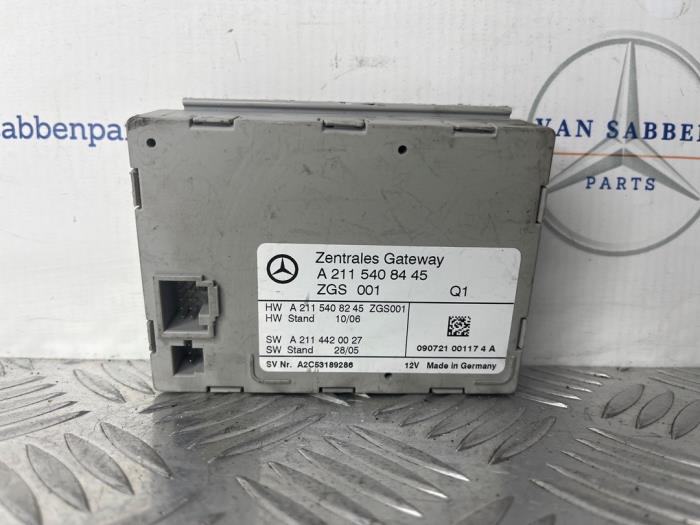 Używane Modul gateway Mercedes E (W211) 2.2 E-200 CDI 16V Cena € 25,00 Procedura marży oferowane przez van Sabben Parts