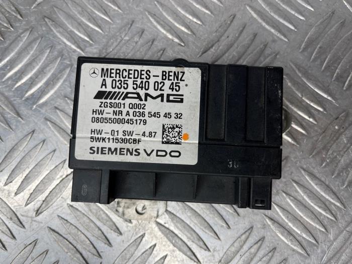 Sonstige van een Mercedes-AMG C-Klasse AMG (W204) 6.2 C-63 AMG V8 32V Performance Pack Plus 2009
