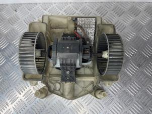 Begagnade Fläktmotor för uppvärmning och ventilation Mercedes S (W221) 3.0 S-350 BlueTec 24V Pris € 100,00 Marginaltabell erbjuds av van Sabben Parts