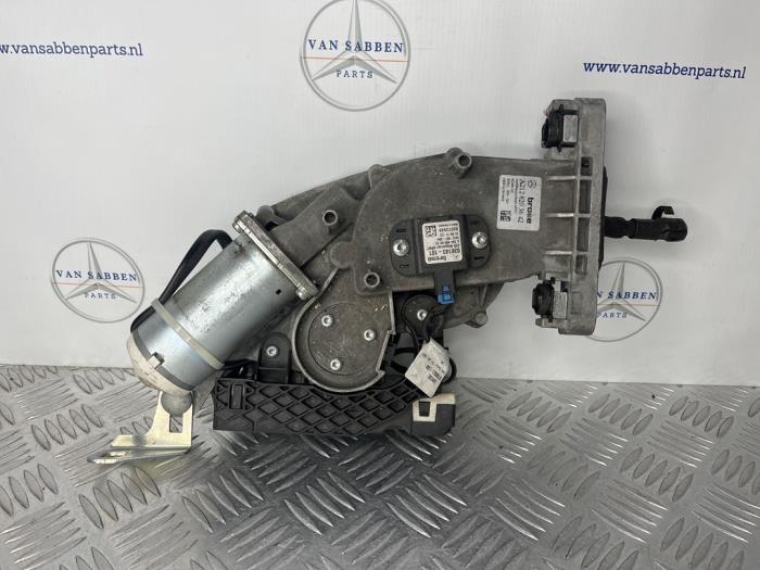 Używane Silnik tylnej klapy Mercedes E Estate (S212) E-250 CDI 16V BlueEfficiency 4-Matic Cena € 75,00 Procedura marży oferowane przez van Sabben Parts