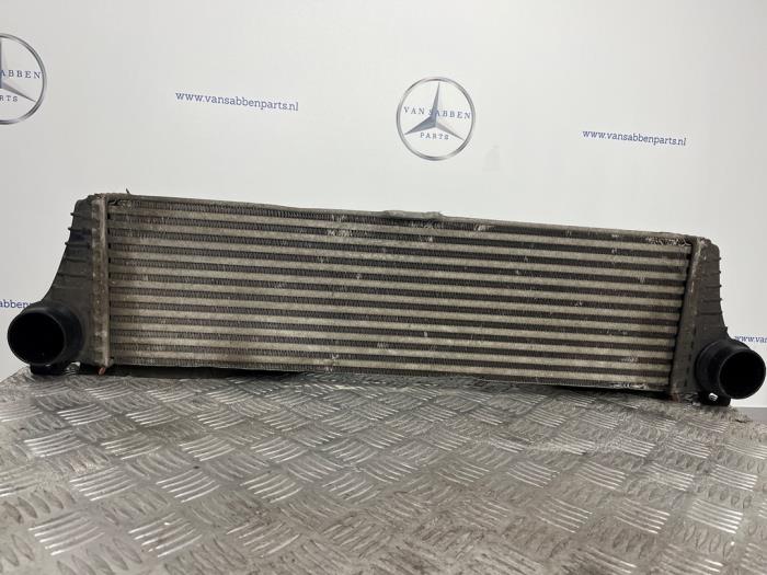 Usados Intercooler Mercedes Vito (639.6) 2.2 110 CDI 16V Euro 5 Precio € 60,50 IVA incluido ofrecido por van Sabben Parts