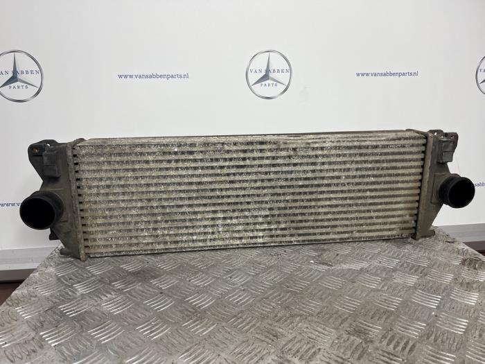 Usados Intercooler Mercedes Sprinter 3,5t (906.73) 211 CDI 16V Precio € 48,40 IVA incluido ofrecido por van Sabben Parts