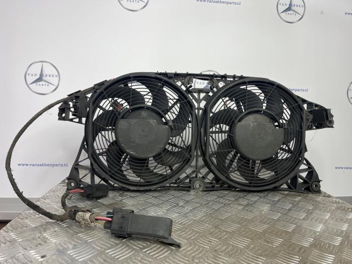 Używane Wentylator Mercedes Vito (639.6) 3.0 120 CDI V6 24V Cena € 151,25 Z VAT oferowane przez van Sabben Parts