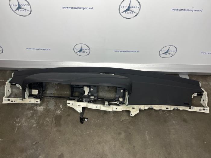 Używane Panel Mercedes S (W221) 3.0 S-350 BlueTec 24V 4-Matic Cena € 400,00 Procedura marży oferowane przez van Sabben Parts