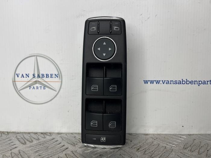 Usados Interruptor de ventanilla eléctrica Mercedes C Estate (S204) 2.2 C-180 CDI 16V BlueEFFICIENCY Precio € 40,00 Norma de margen ofrecido por van Sabben Parts