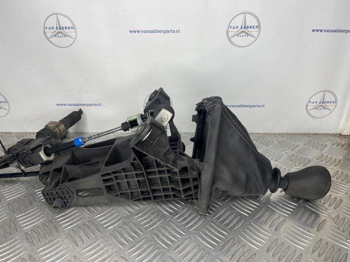 Gebrauchte Schaltbox Mercedes Sprinter 5t (907.6) 211 CDI 2.1 D FWD Preis € 121,00 Mit Mehrwertsteuer angeboten von van Sabben Parts
