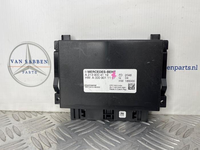 Used Automatic gearbox computer Mercedes A (177.0) 2.0 A-220 Turbo 16V Price € 60,00 Margin scheme offered by van Sabben Parts