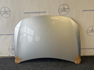 Begagnade Motorhuv Mercedes A (177.0) 1.3 A-180 Turbo 16V Pris € 550,00 Marginaltabell erbjuds av van Sabben Parts