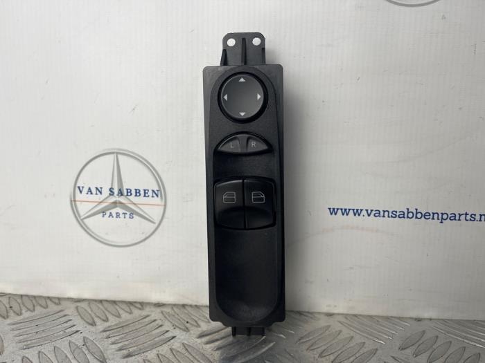 Usados Interruptor de ventanilla eléctrica Mercedes Sprinter 3,5t (906.63) 316 CDI 16V Precio € 36,30 IVA incluido ofrecido por van Sabben Parts