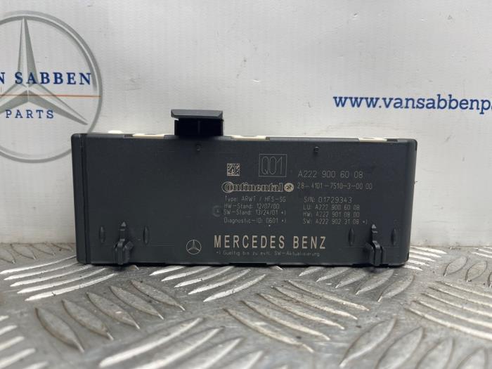 Używane Modul silnika tylnej klapy Mercedes C (W205) 2.2 C-220 CDI 16V BlueTEC Cena € 40,00 Procedura marży oferowane przez van Sabben Parts