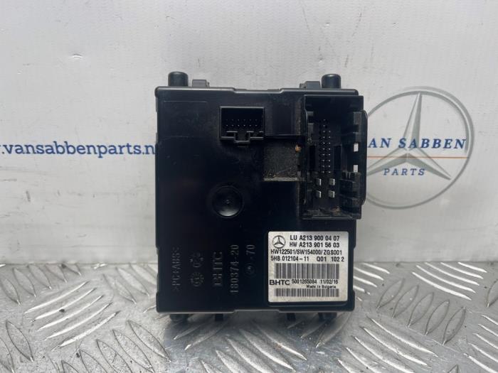 Begagnade Klimatmodul Mercedes E (W213) E-200d 2.0 Turbo 16V Pris € 30,00 Marginaltabell erbjuds av van Sabben Parts
