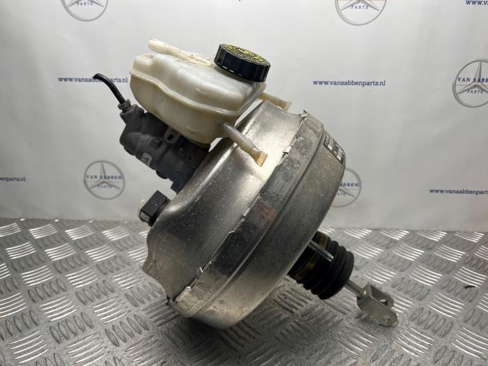 Usados Servofreno Mercedes E (W213) E-200d 2.0 Turbo 16V Precio € 35,00 Norma de margen ofrecido por van Sabben Parts