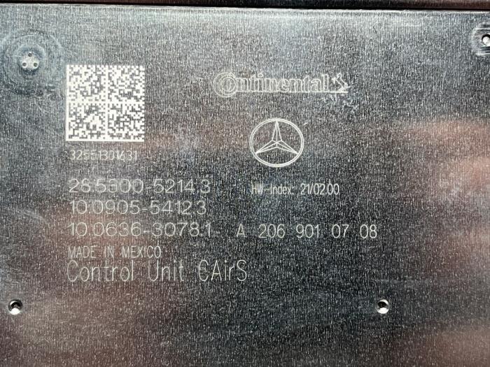 Luftpump (fjädring) från en Mercedes-Benz GLC (X254) 2.0 200 16V 4-Matic 2024