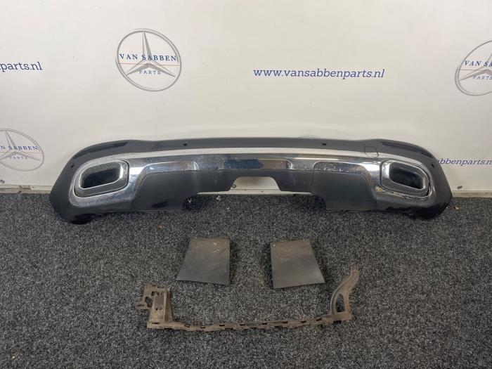 Begagnade Diffuser, bakre stötfångare Mercedes GLE (V167) 350 2.0 16V 4-Matic Pris € 125,00 Marginaltabell erbjuds av van Sabben Parts