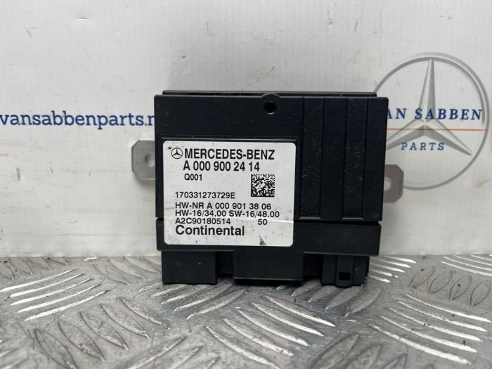 Używane Modul paliwowy ADM Mercedes GLC (X253) 3.0 350d V6 24V 4-Matic Cena € 20,00 Procedura marży oferowane przez van Sabben Parts