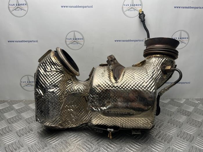Używane Katalizator Mercedes GLC (X253) 2.0 300d 16V 4-Matic Cena € 600,00 Procedura marży oferowane przez van Sabben Parts