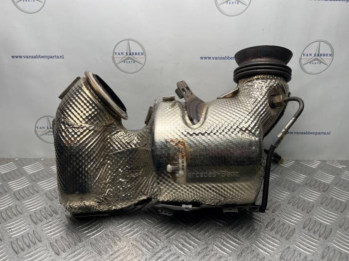 Używane Katalizator Mercedes GLC (X253) 2.0 300d 16V 4-Matic Cena € 600,00 Procedura marży oferowane przez van Sabben Parts