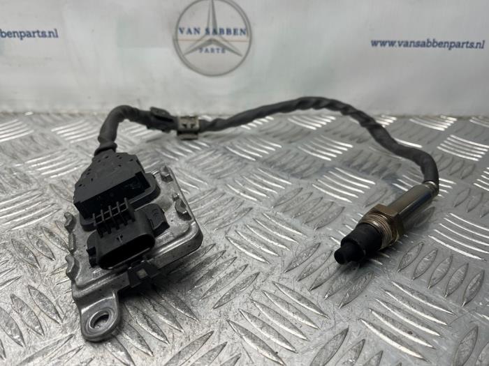 Begagnade NOx-sensor Mercedes GLC (X253) 2.0 300d 16V 4-Matic Pris € 130,00 Marginaltabell erbjuds av van Sabben Parts