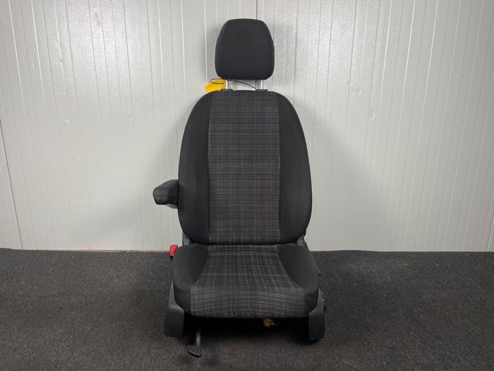 Gebrauchte Sitz links Mercedes Vito (447.6) 2.2 114 CDI 16V 4x4 Preis € 211,75 Mit Mehrwertsteuer angeboten von van Sabben Parts