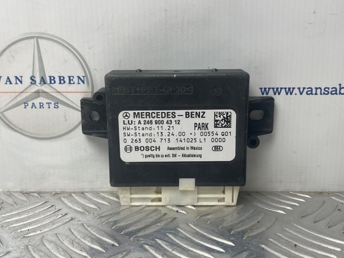 Usados Módulo PDC Mercedes A (W176) 1.5 A-180 CDI, A-180d 16V Precio € 20,00 Norma de margen ofrecido por van Sabben Parts