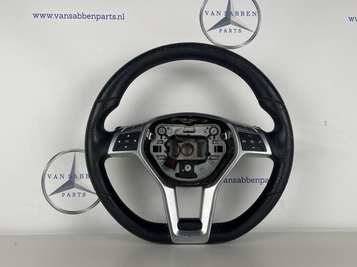 Używane Kierownica Mercedes A (W176) 2.2 A-200 CDI, A-200d 16V 4-Matic Cena € 100,00 Procedura marży oferowane przez van Sabben Parts