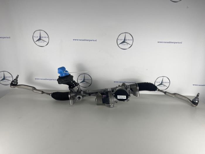 Begagnade Styrbox Mercedes A (177.0) 2.0 A-220 Turbo 16V Pris € 1.089,00 Inklusive moms erbjuds av van Sabben Parts