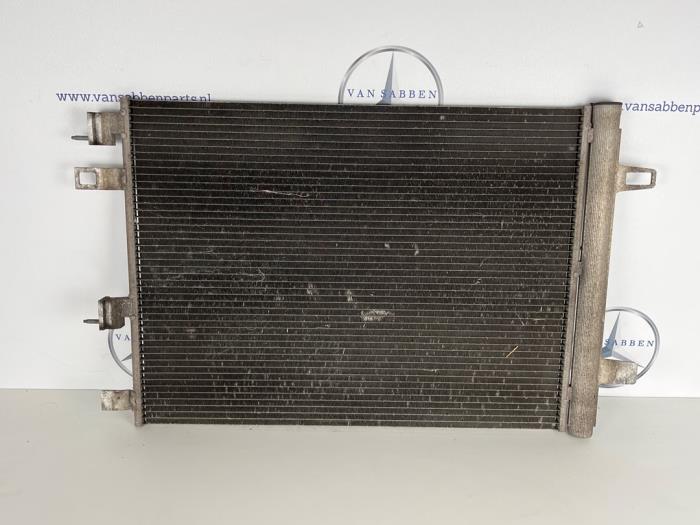 Begagnade AC-radiator Mercedes A (177.0) 1.3 A-180 Turbo 16V Pris € 75,00 Marginaltabell erbjuds av van Sabben Parts