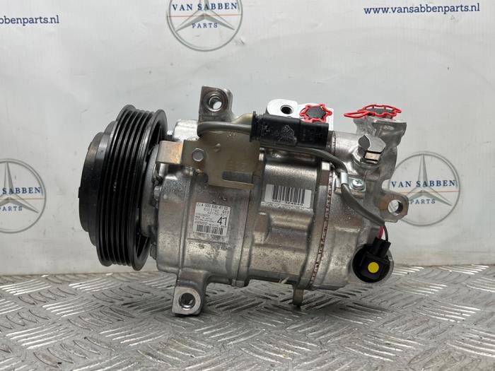 Usagé Compresseur de clim Mercedes A-Klasse AMG (177.0) 2.0 A-35 AMG Turbo 16V 4Matic Prix € 125,00 Règlement à la marge proposé par van Sabben Parts