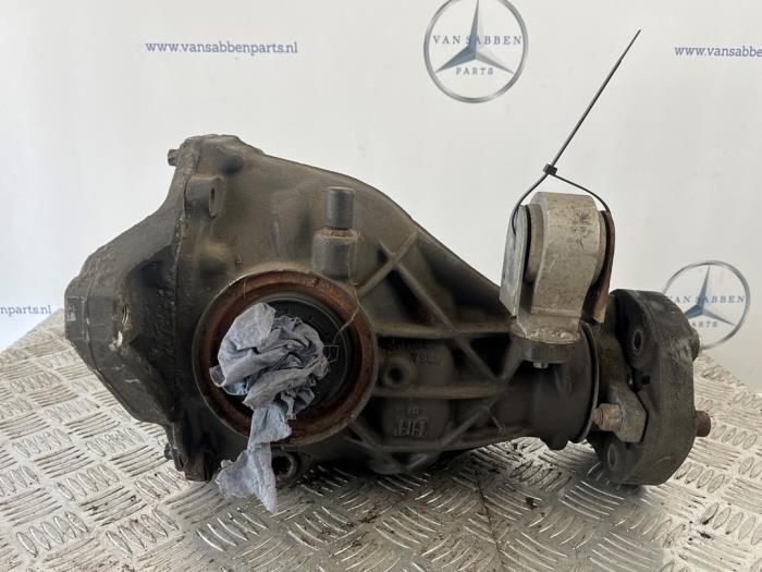Gebrauchte Differential hinten Mercedes C (W204) 2.2 C-200 CDI 16V BlueEFFICIENCY Preis € 200,00 Margenregelung angeboten von van Sabben Parts