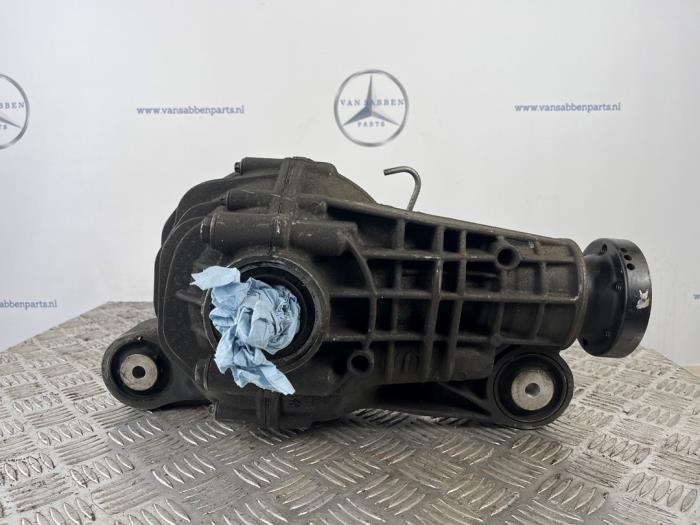 Gebrauchte Differential vorne Mercedes ML II (164/4JG) 3.0 ML-320 CDI 4-Matic V6 24V Preis € 300,00 Margenregelung angeboten von van Sabben Parts