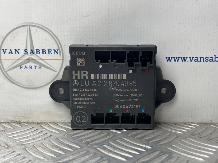 Używane Modul centralnego zamka Mercedes C Estate (S204) 2.2 C-220 CDI 16V BlueEfficiency Cena € 20,00 Procedura marży oferowane przez van Sabben Parts