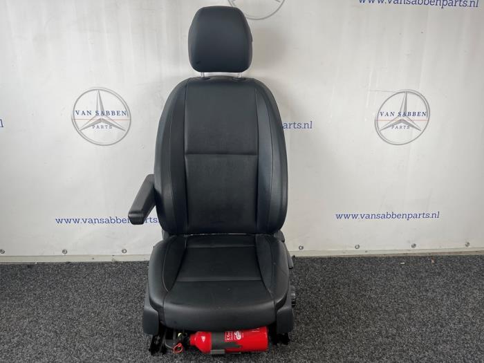 Gebrauchte Sitz links Mercedes Vito (447.6) 2.0 114 CDI 16V Preis € 302,50 Mit Mehrwertsteuer angeboten von van Sabben Parts