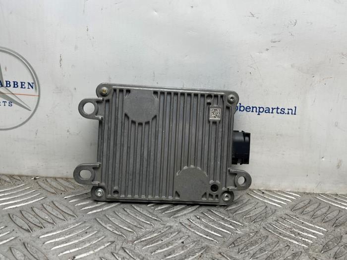 Begagnade Radarsensor Mercedes E (W213) E-200d 2.0 Turbo 16V Pris € 125,00 Marginaltabell erbjuds av van Sabben Parts