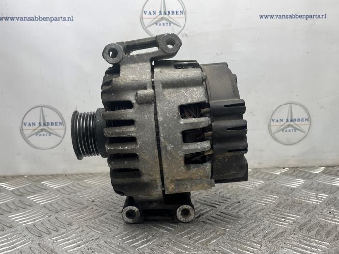 Begagnade Dynamo Mercedes Sprinter 3,5t (906.63) 313 CDI 16V 4x4 Pris € 151,25 Inklusive moms erbjuds av van Sabben Parts
