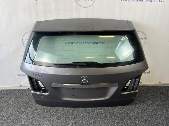 Begagnade Baklucka Mercedes B (W246/W242) 1.6 B-180 BlueEFFICIENCY Turbo 16V Pris € 200,00 Marginaltabell erbjuds av van Sabben Parts