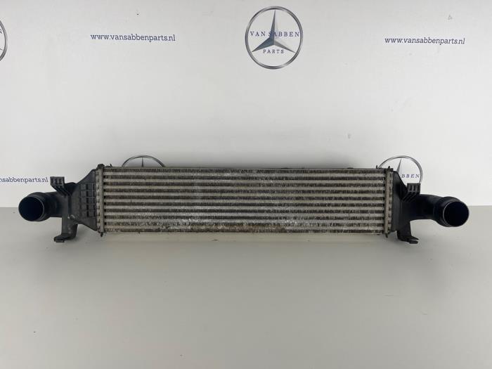 Usados Intercooler Mercedes B (W246/W242) 1.6 B-180 BlueEFFICIENCY Turbo 16V Precio € 100,00 Norma de margen ofrecido por van Sabben Parts