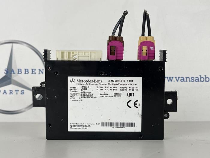 Usados Módulo de comunicación Mercedes GLB (247.6) 1.3 GLB-200 Turbo 16V Precio € 60,00 Norma de margen ofrecido por van Sabben Parts