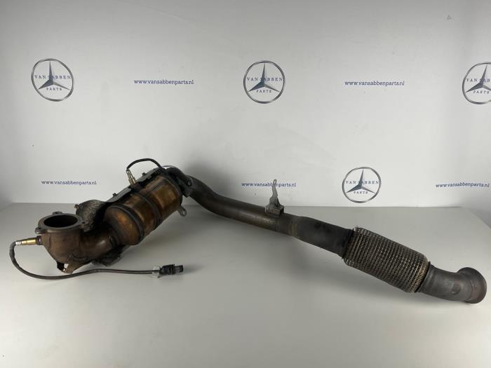 Używane Katalizator Mercedes A (W176) 1.6 A-160 16V Cena € 250,00 Procedura marży oferowane przez van Sabben Parts