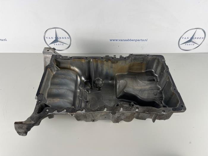 Gebrauchte Ölwanne Mercedes A (177.0) 2.0 A-250 Turbo 16V Preis € 175,00 Margenregelung angeboten von van Sabben Parts