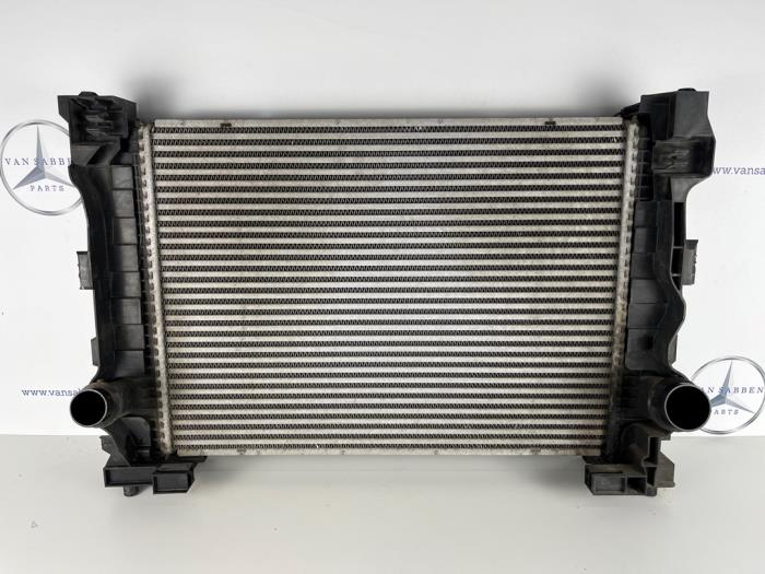 Usados Intercooler Mercedes C Estate (S205) C-180 BlueTEC, C-180 d 1.6 16V Precio € 200,00 Norma de margen ofrecido por van Sabben Parts