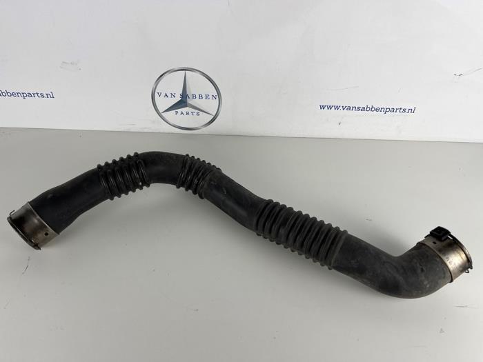 Gebrauchte Intercooler Rohr Mercedes C (W205) C-180 1.6 16V Preis € 45,00 Margenregelung angeboten von van Sabben Parts