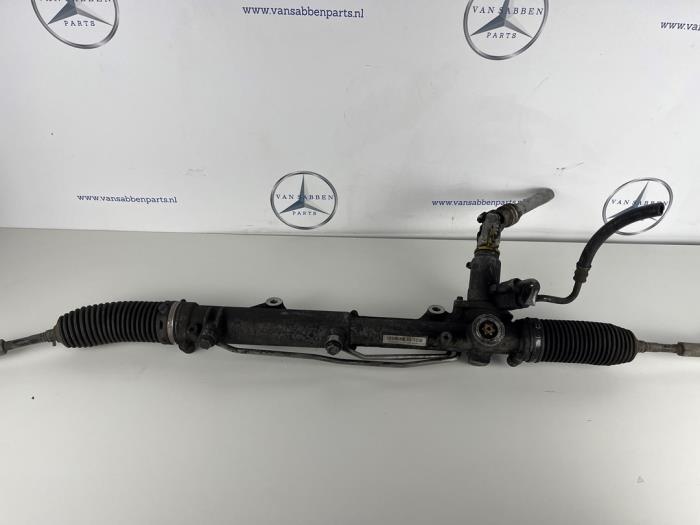 Begagnade Styrbox Mercedes E (W212) E-200 CDI 16V BlueEfficiency,BlueTEC Pris € 150,00 Marginaltabell erbjuds av van Sabben Parts