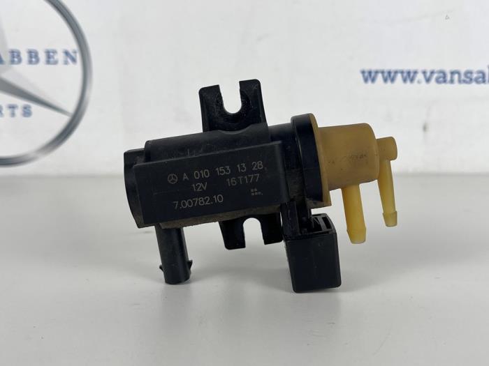 Gebrauchte Überdruckventil Turbo Mercedes A (W176) 1.6 A-180 16V Preis € 25,00 Margenregelung angeboten von van Sabben Parts
