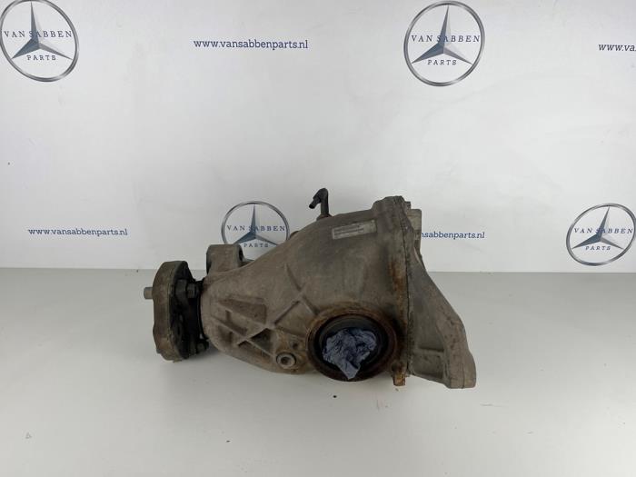 Gebrauchte Differential hinten Mercedes ML III (166) 3.0 ML-350 BlueTEC V6 24V 4-Matic Preis € 600,00 Margenregelung angeboten von van Sabben Parts