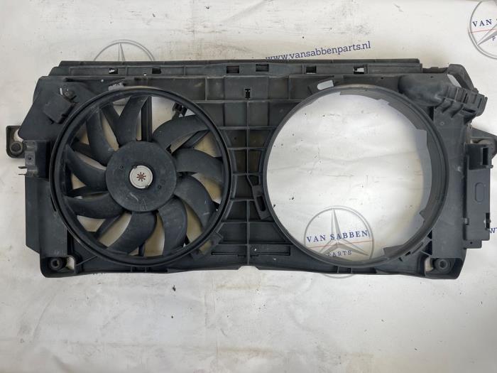 Używane Silnik wentylatora Mercedes Sprinter 3,5t (906.63) 310 CDI 16V Cena € 121,00 Z VAT oferowane przez van Sabben Parts
